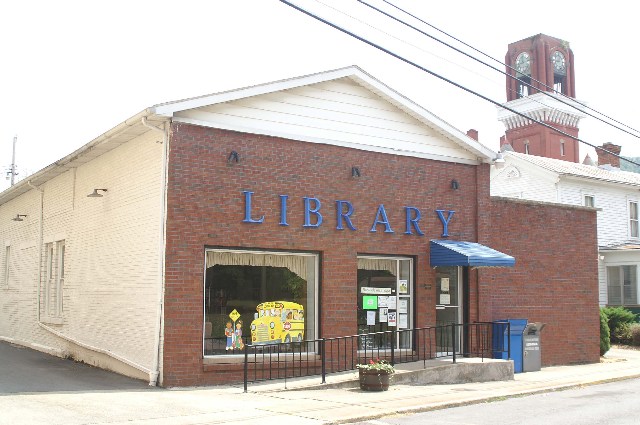 Manington Library